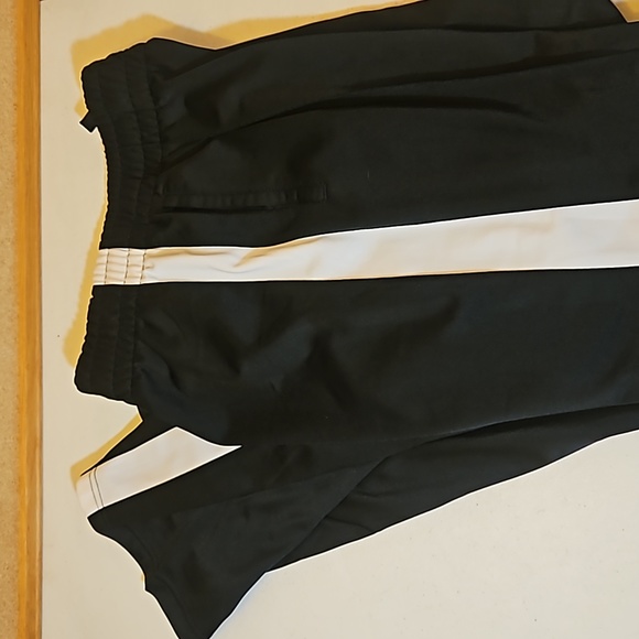 BCG Ladies active wear black & white pants joggers NWT - Picture 2 of 8